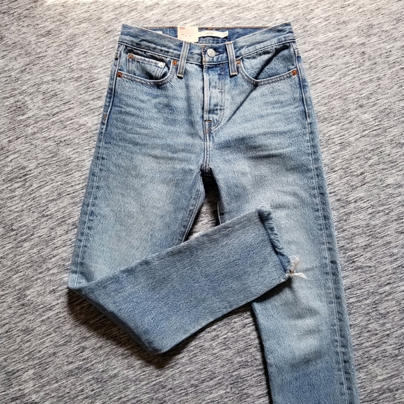 levi's wedgie icon fit shut up